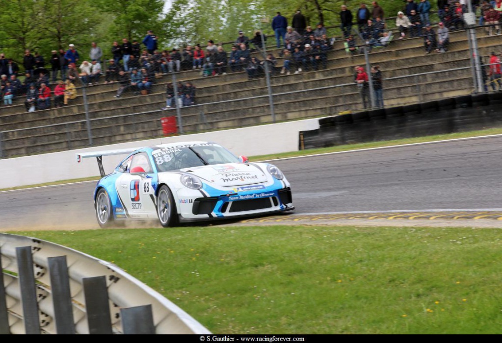 19_Porsche_Nogaro_D39