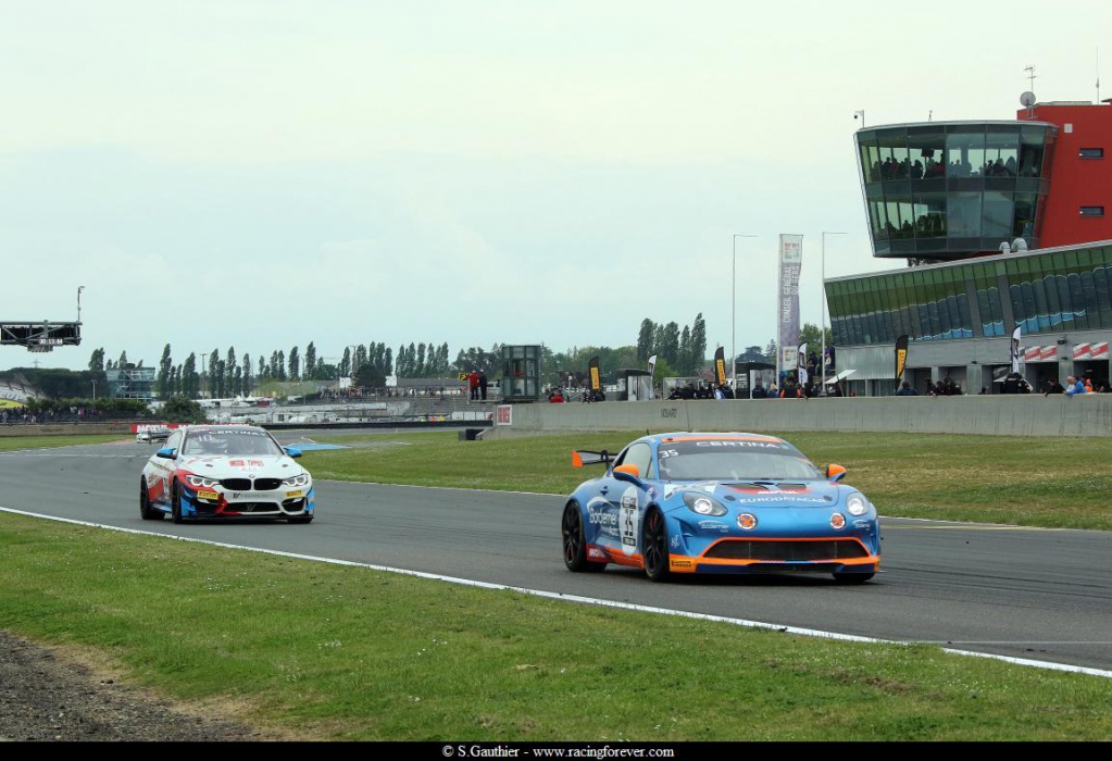 19_Gt4_Nogaro_D141