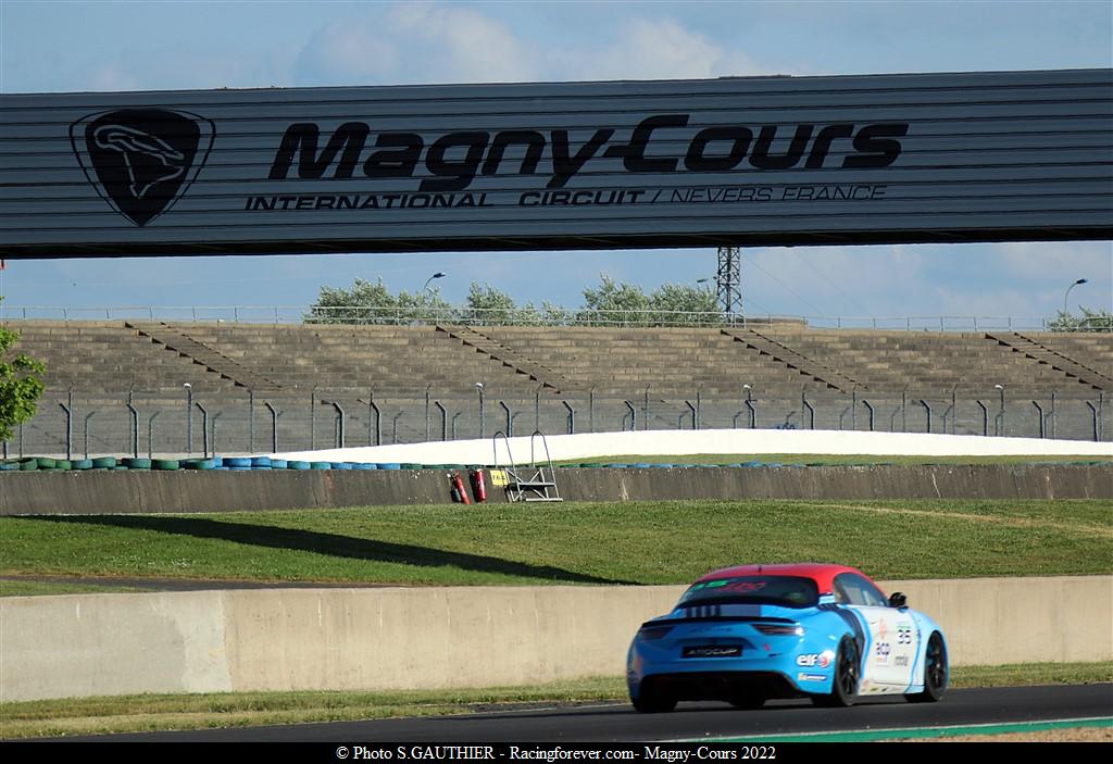 2022_Magny-cours_AlpineV76