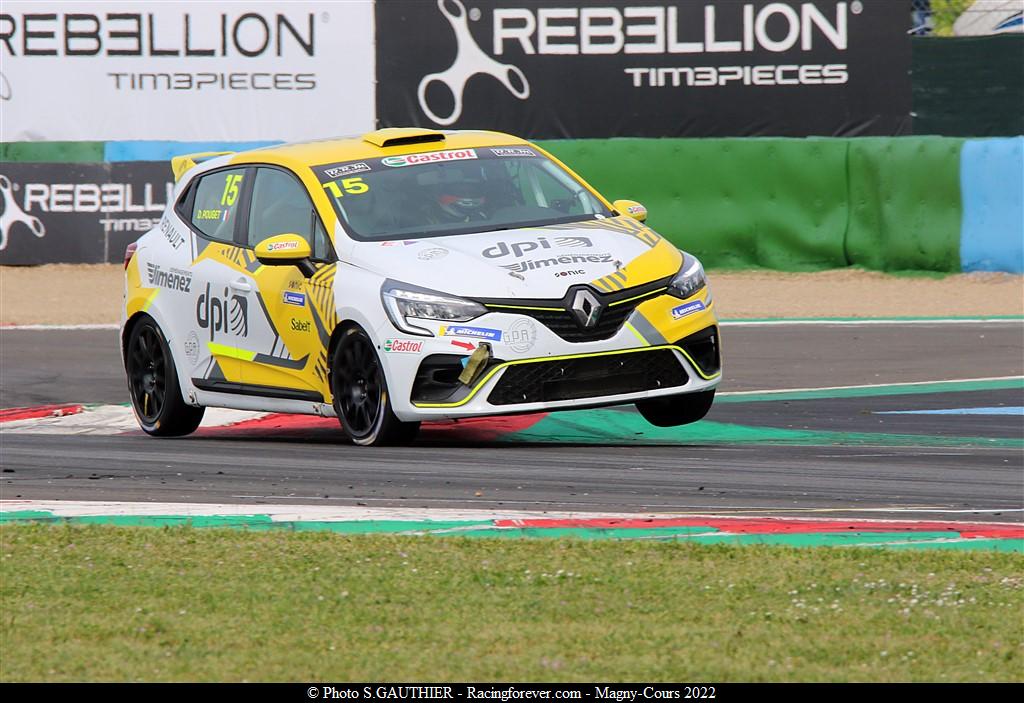 2022_Magnycours_ClioV72