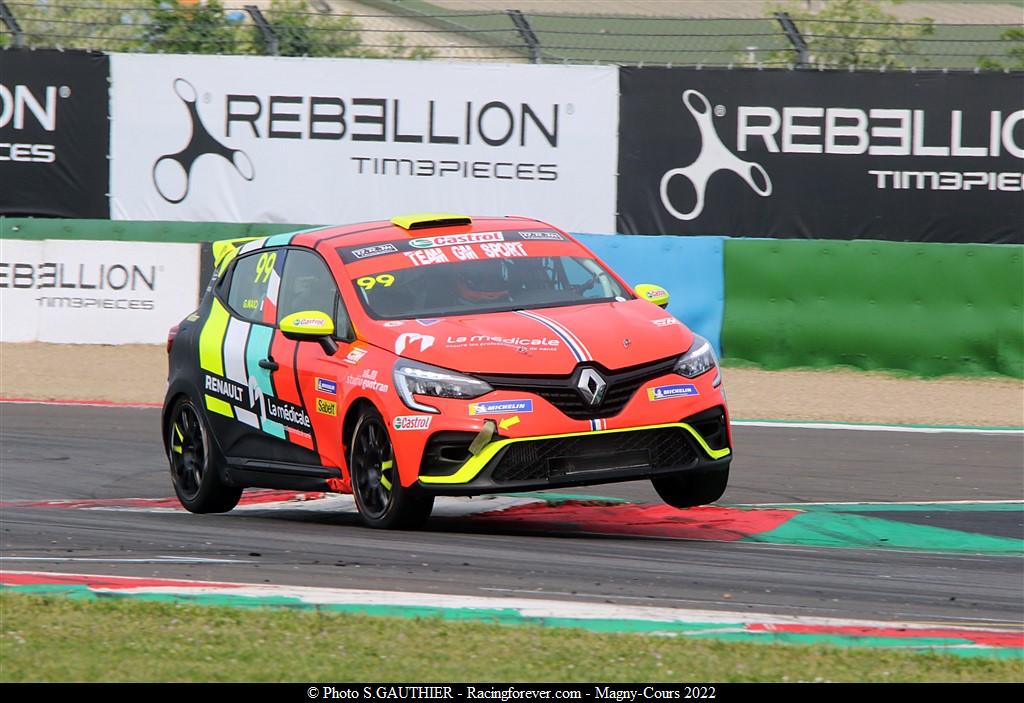 2022_Magnycours_ClioV78