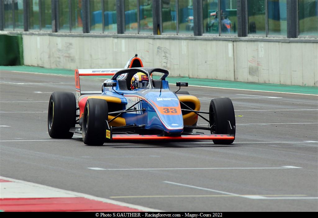 2022_Magnycours_F4V02