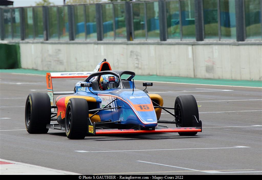 2022_Magnycours_F4V04