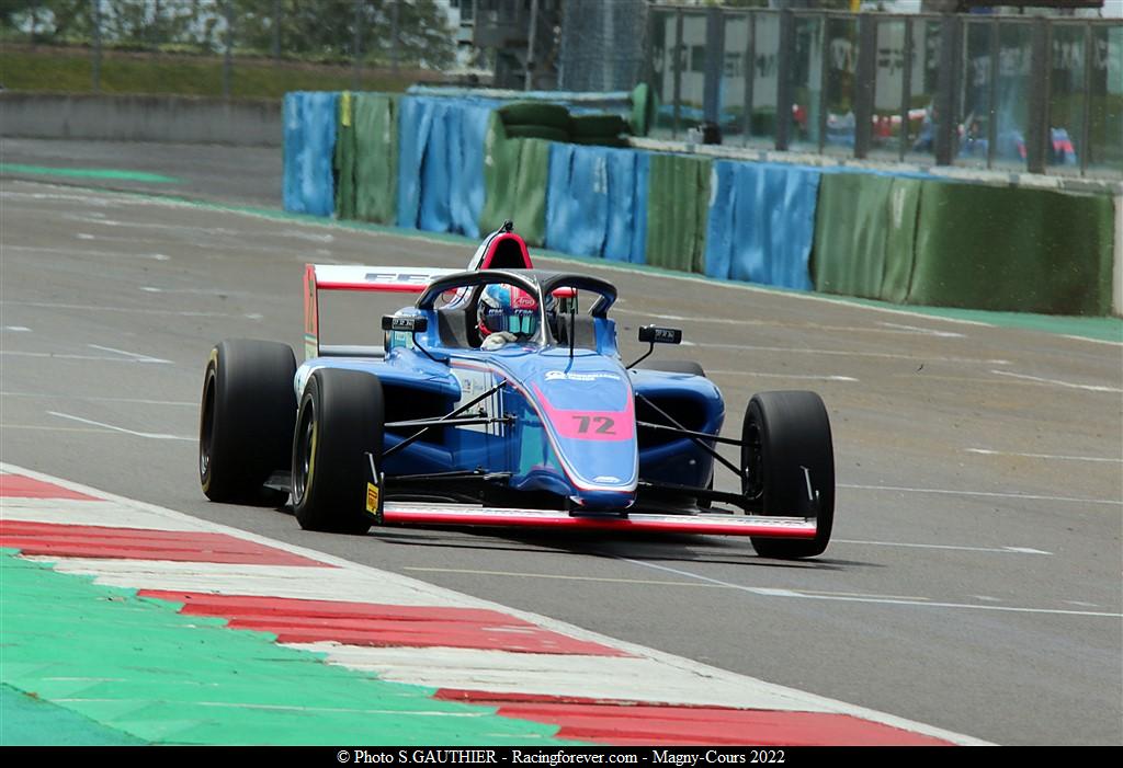 2022_Magnycours_F4V10