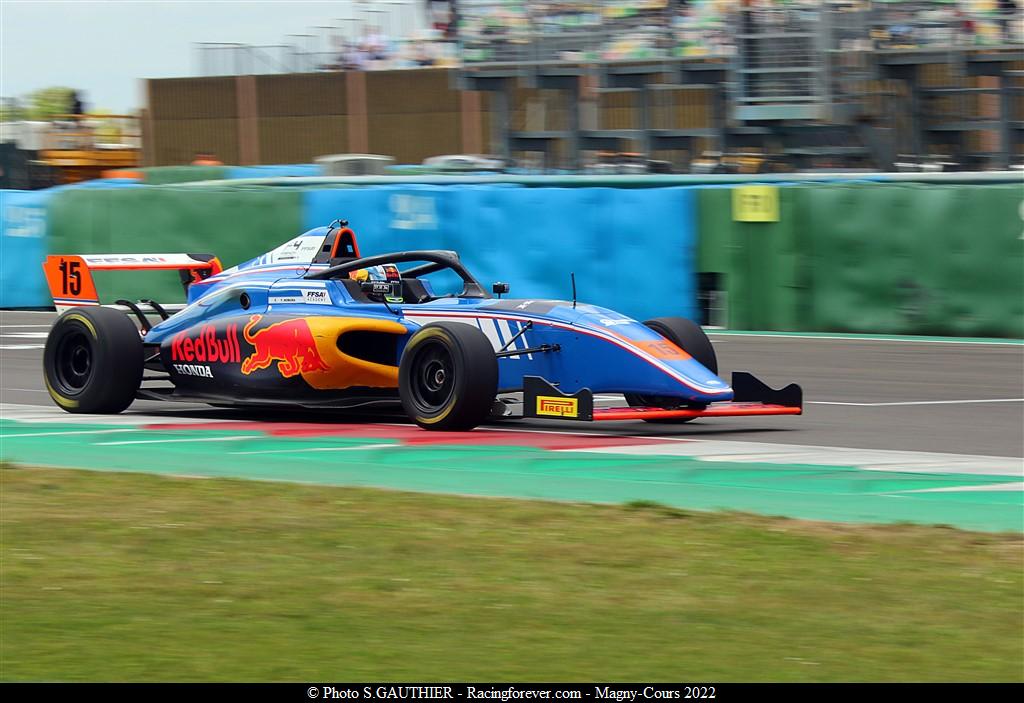 2022_Magnycours_F4V35