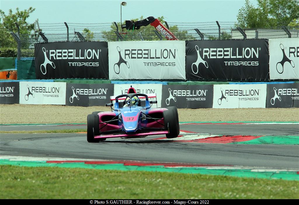 2022_Magnycours_F4V58
