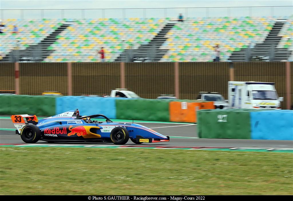 2022_Magnycours_F4V69