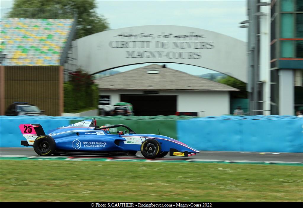 2022_Magnycours_F4V74