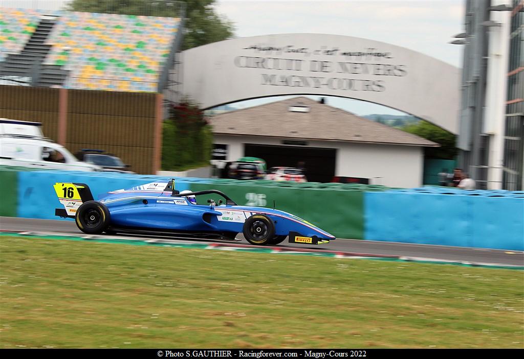 2022_Magnycours_F4V76
