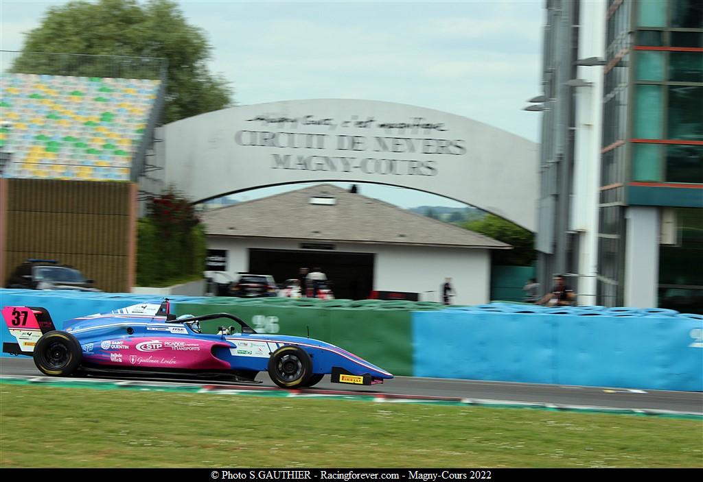 2022_Magnycours_F4V79