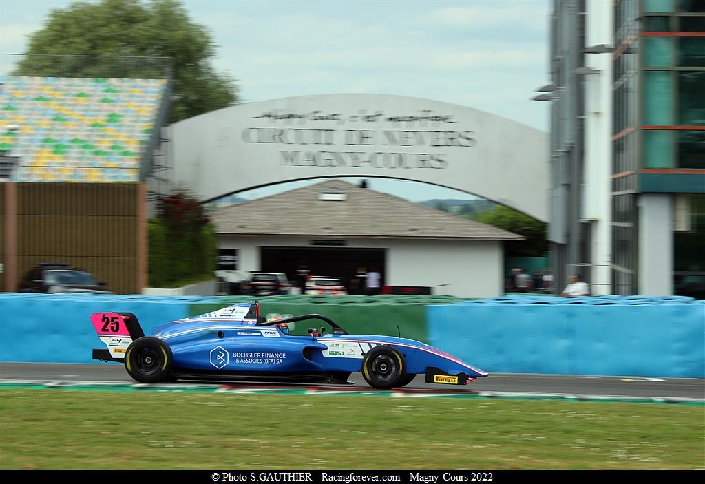 2022_Magnycours_F4V81