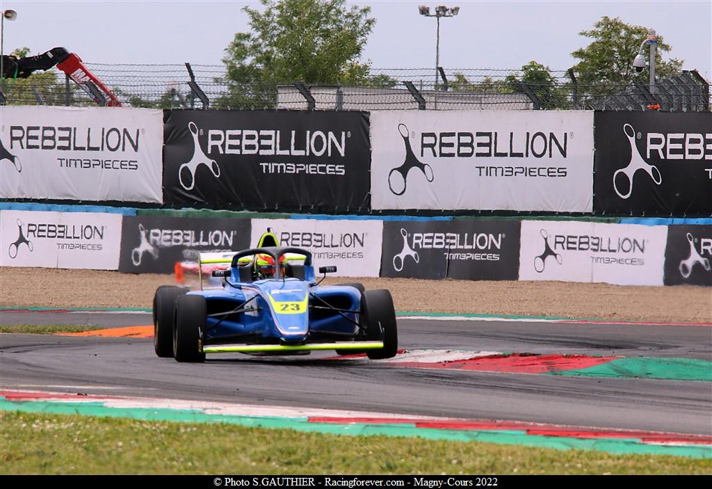 2022_Magnycours_F4V94