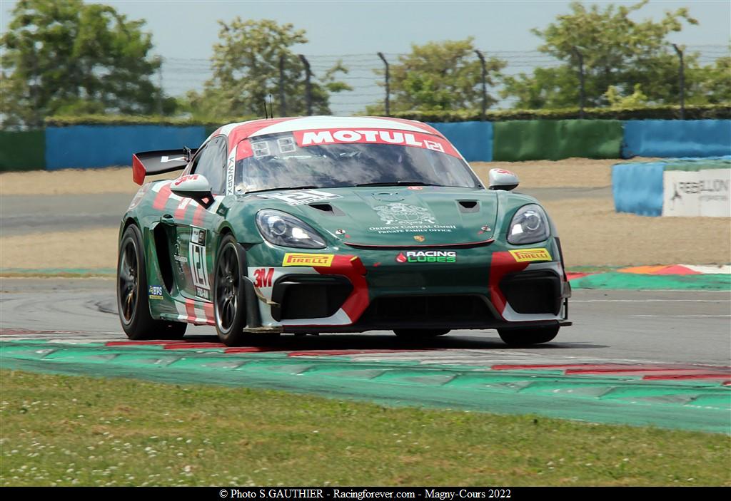 2022_Magnycours_GT4VJ28
