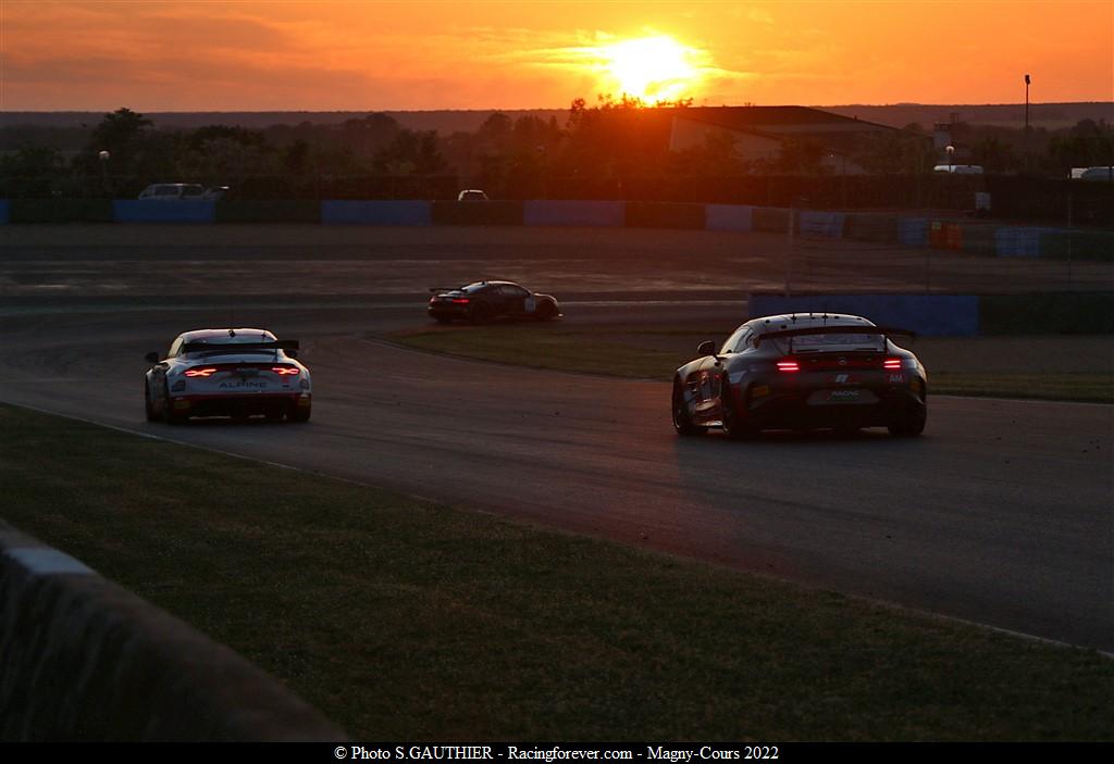 2022_Magnycours_GT4VS11