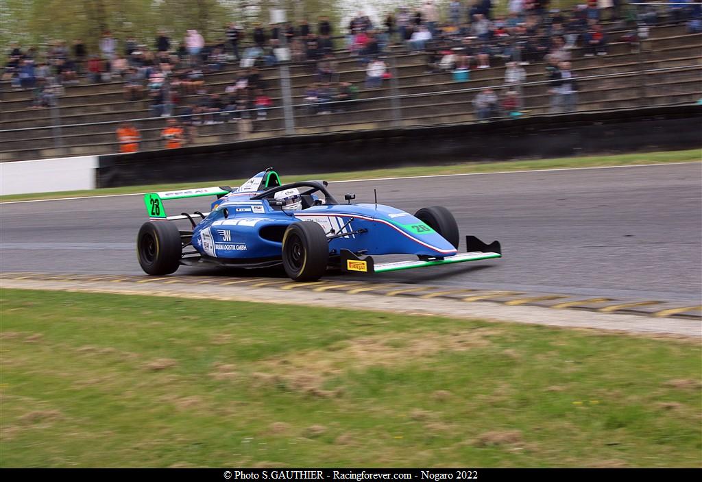 2022_Nogaro_F4D11