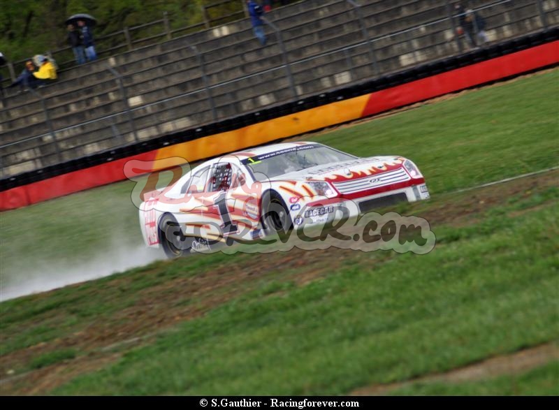 09_superserieFFSA_nogaro_racecar_S76