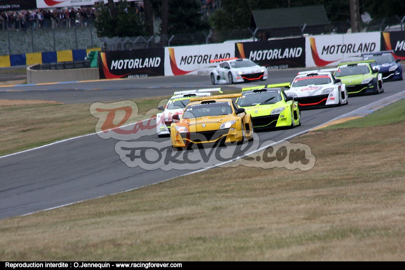 09_worldseriesrenault_leMans_meganeCS26