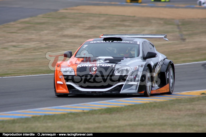 09_worldseriesrenault_leMans_meganeCS30