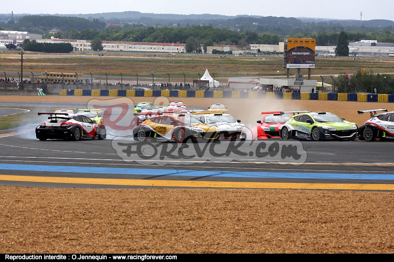 09_worldseriesrenault_leMans_meganeD05