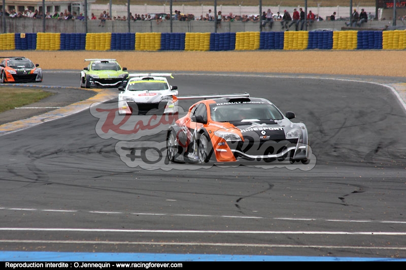 09_worldseriesrenault_leMans_meganeD18