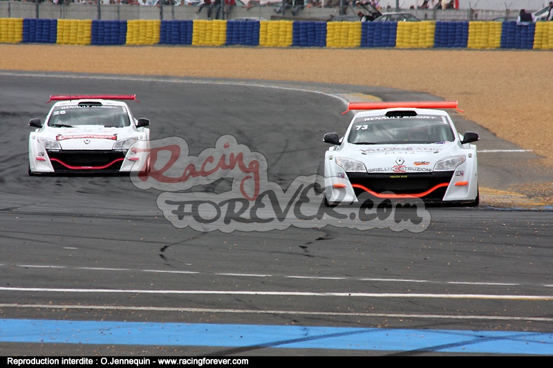 09_worldseriesrenault_leMans_meganeD30