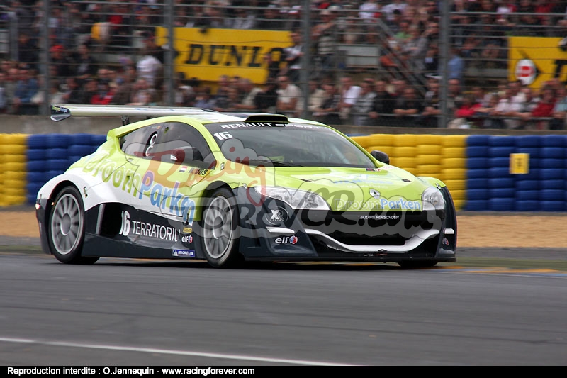 09_worldseriesrenault_leMans_meganeD39