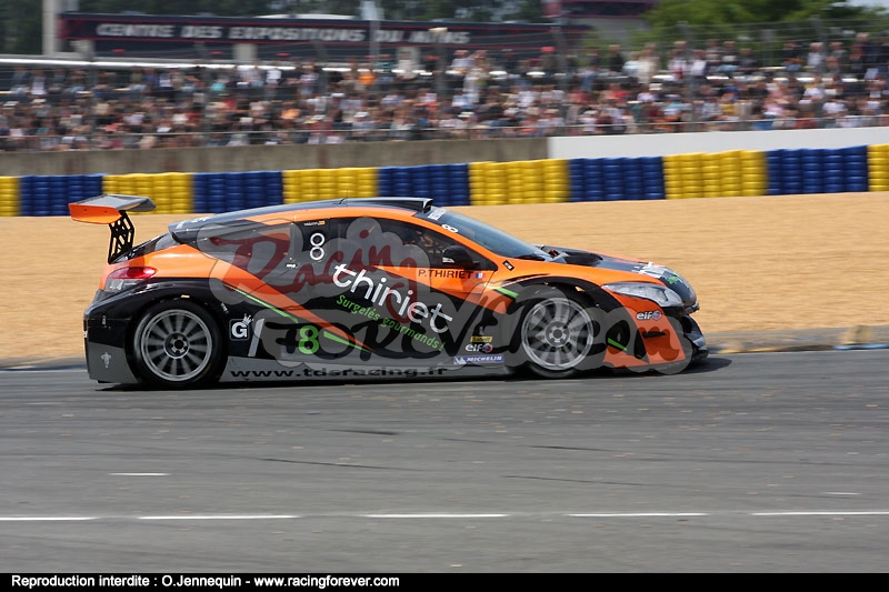 09_worldseriesrenault_leMans_meganeD69