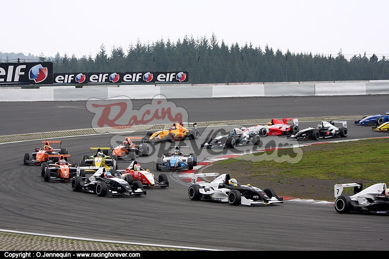 09_worldseriesrenault_nurburgring_efrCS04