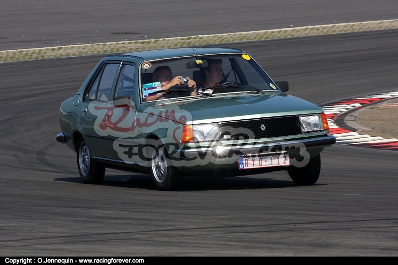 08_worldseriesrenault_nurb_parade15