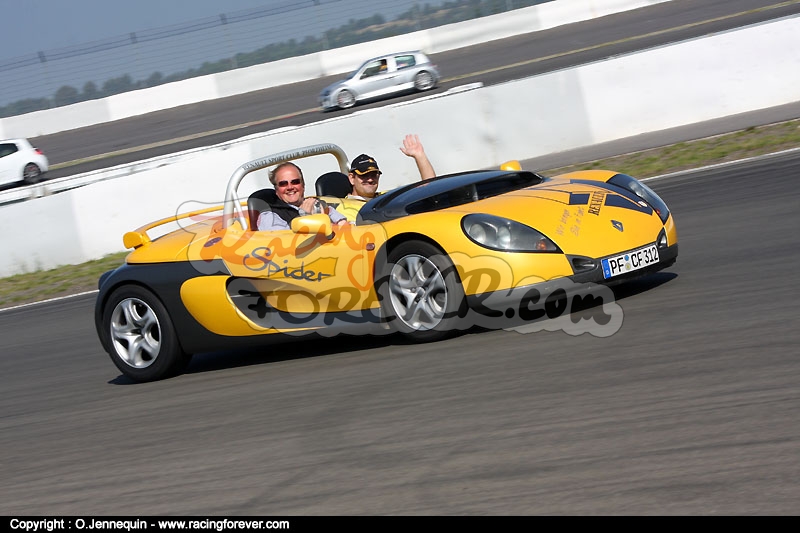 08_worldseriesrenault_nurb_parade53