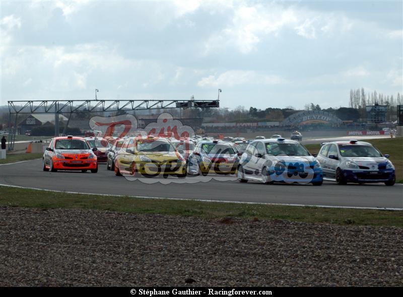 08_SSFFSA_Nogaro_clioD06