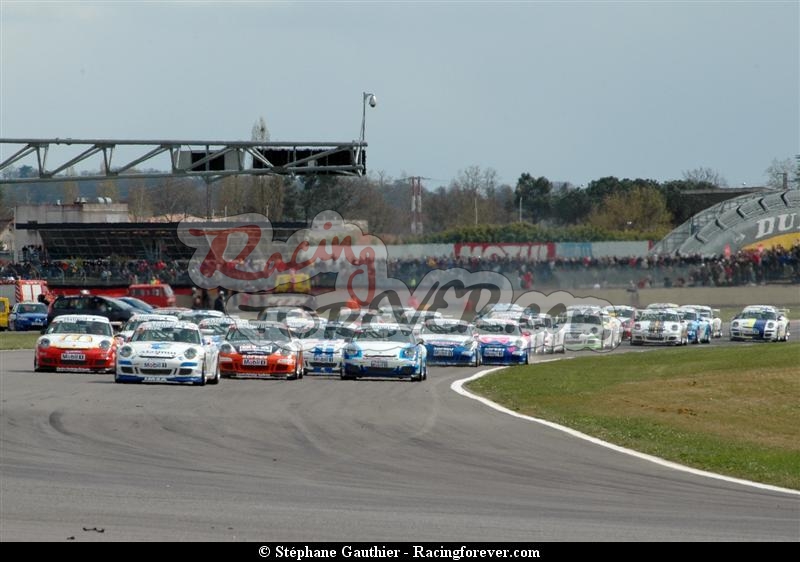 08_SSFFSA_Nogaro_PorscheD11