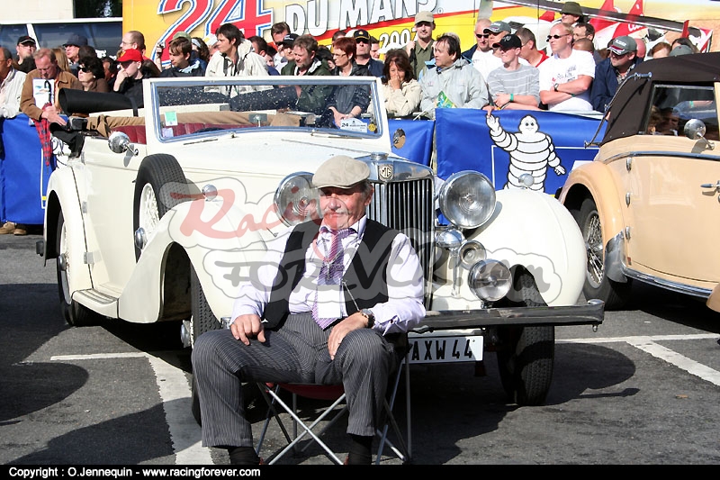 07_LeMans_parade63