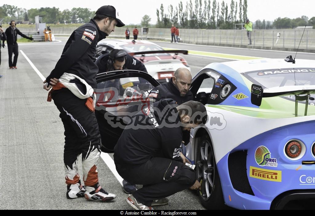 17_GT4_Nogaro_CamblorS57