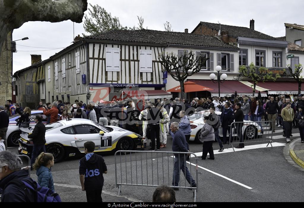 17_Nogaro_GT4_Parade23