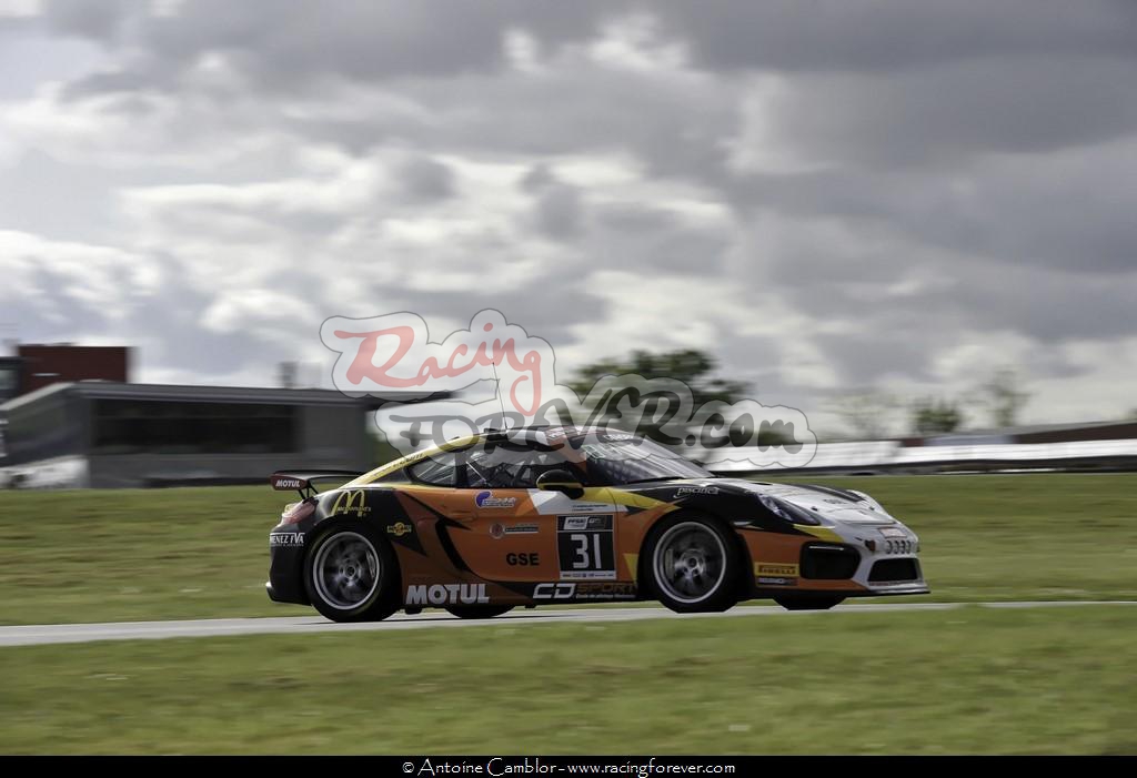 17_GT4_Nogaro_D07