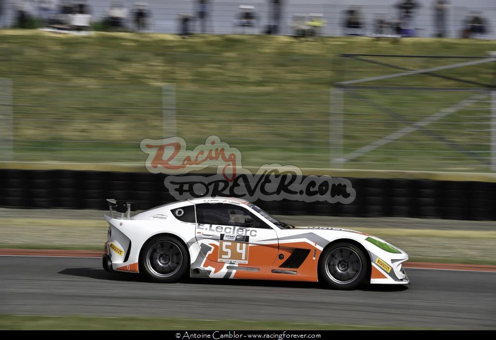 17_GT4_Nogaro_D10