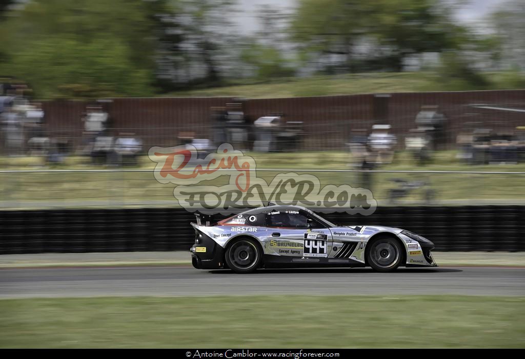 17_GT4_Nogaro_D33