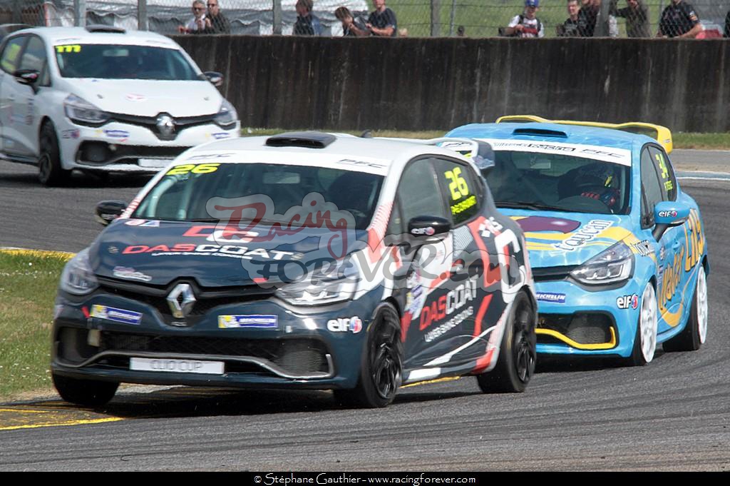 17_Clio_Nogaro_D18