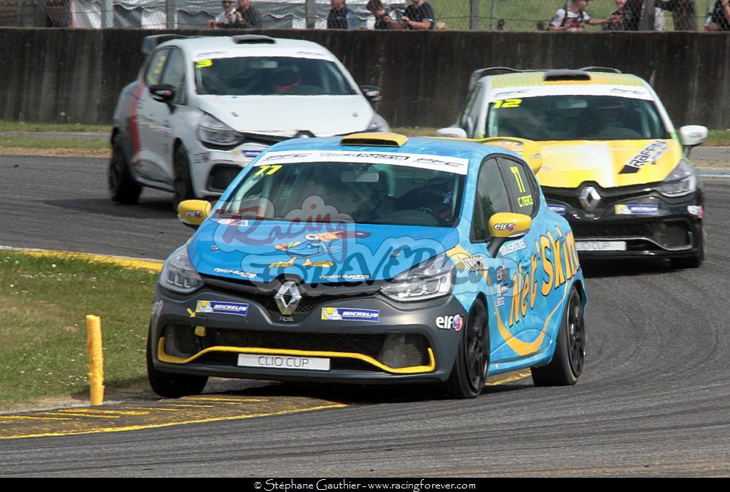 17_Clio_Nogaro_D19