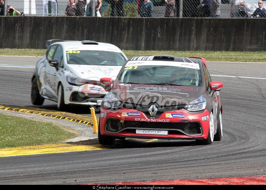 17_Clio_Nogaro_D53