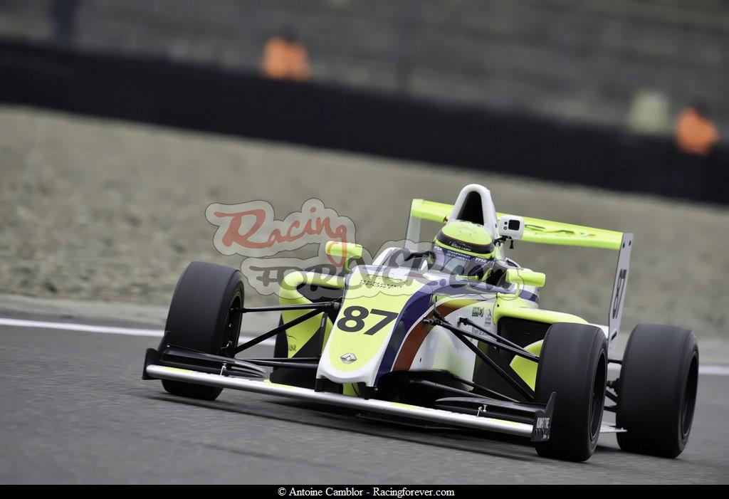 17_F4_Nogaro_CamblorS18