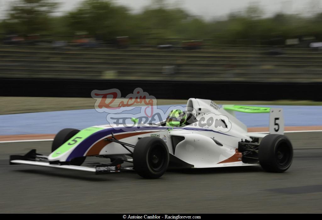 17_F4_Nogaro_CamblorS41