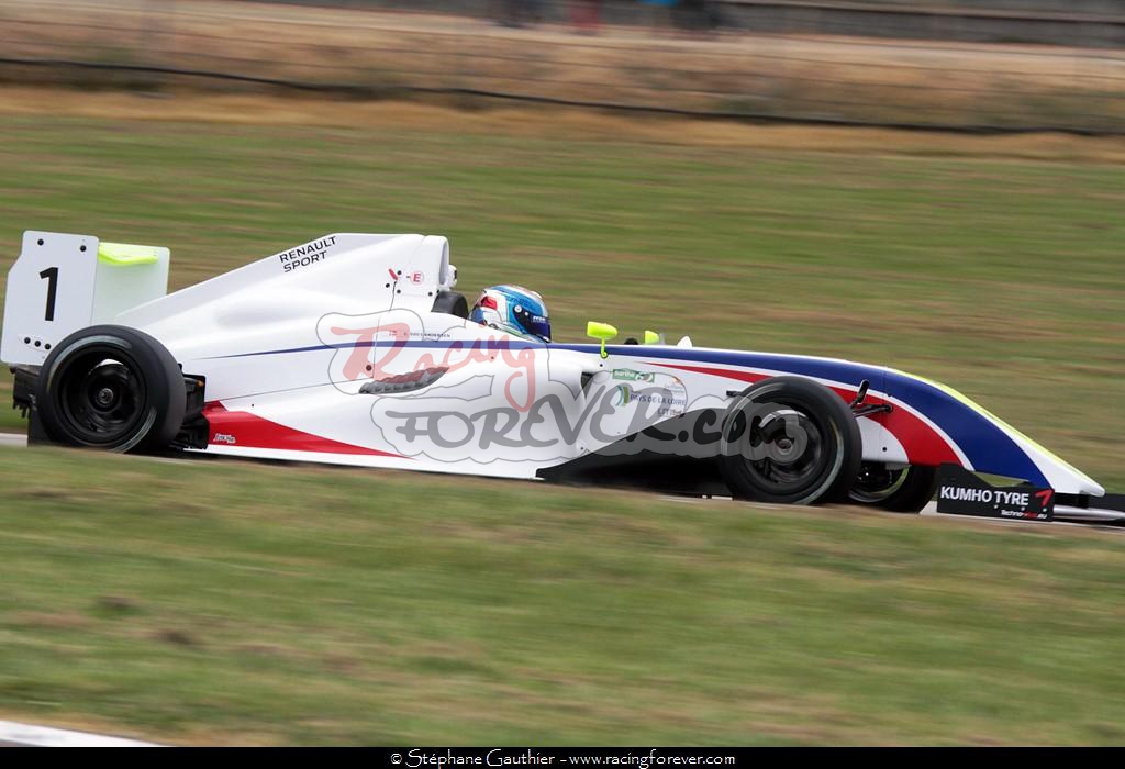 17_F4_Nogaro_gauthier_S30