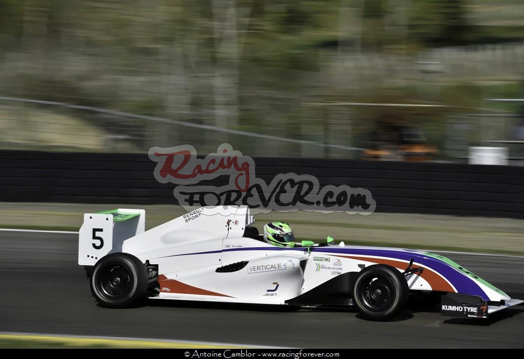 17_F4_Nogaro_D25