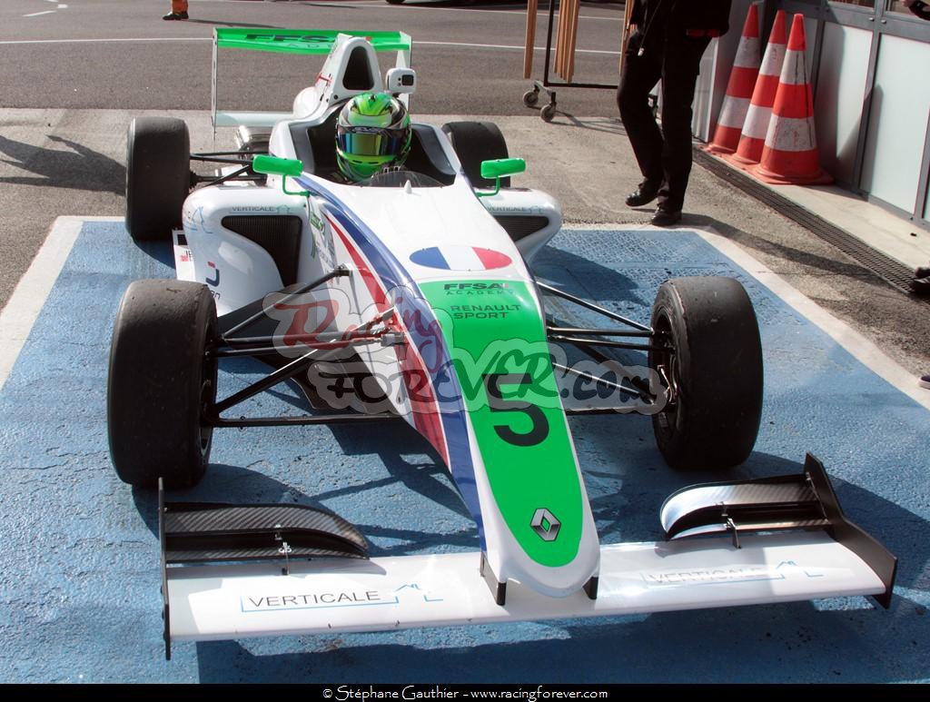 17_F4_Nogaro_Gauthier_D58