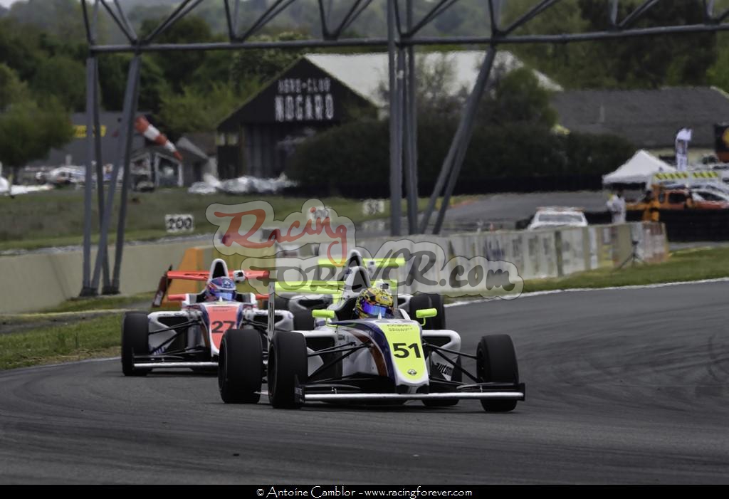 17_F4_Nogaro_L31