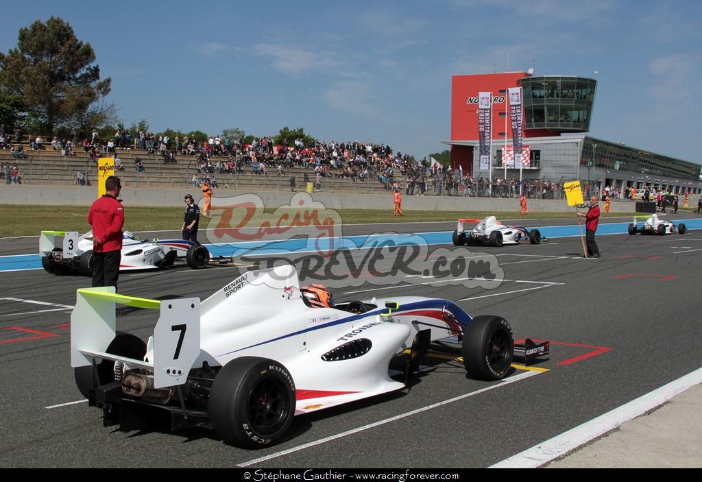 17_F4_Nogaro_Gauthier_L01