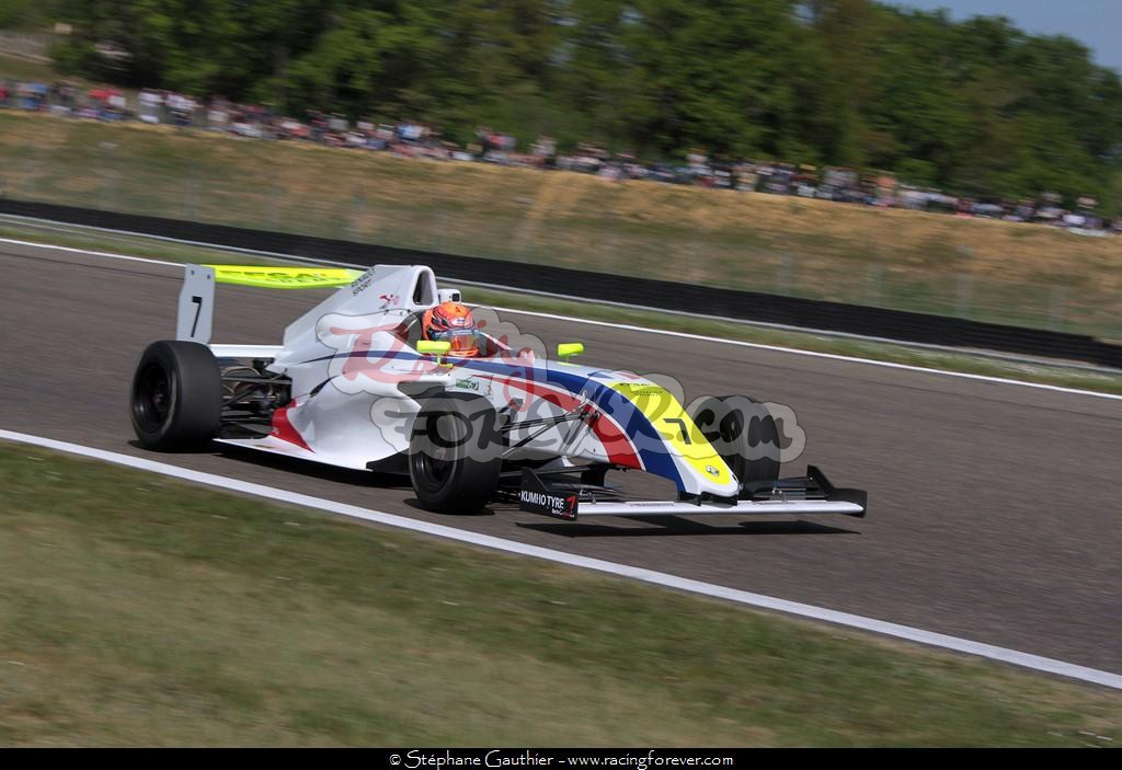 17_F4_Nogaro_Gauthier_L24