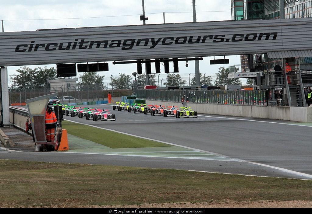 17_Magny-Cours_F4_S05
